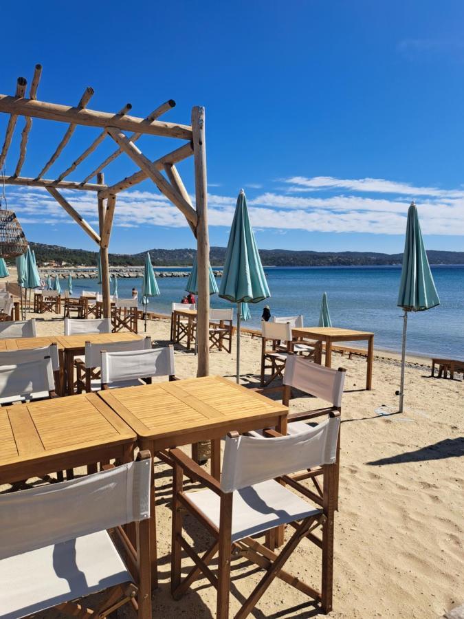 Location Vacance Vue Mer 4 A 6 Personnes Cavalaire-sur-Mer Eksteriør billede